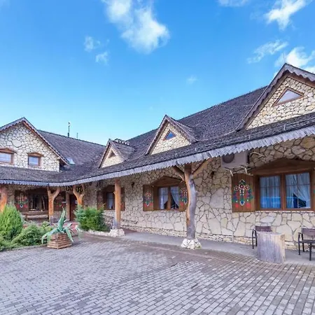 Jas I Malgosia Hotel *