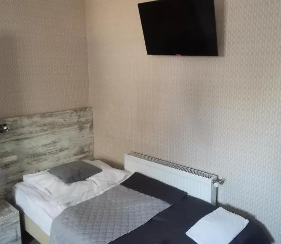 Jas I Malgosia מלון *